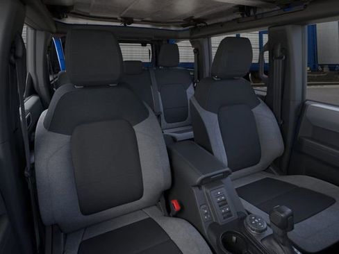 New 2025 Ford Bronco Base w/ Sasquatch Package image 10