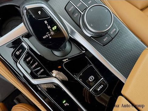 Certified 2023 BMW 540i xDrive w/ M Sport Package image 17