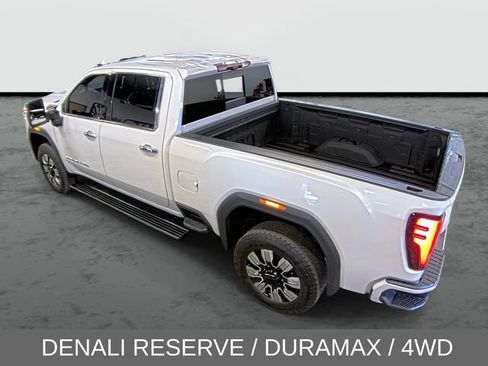 Used 2024 GMC Sierra 2500 Denali w/ Denali Reserve Package AWD/4WD image 2