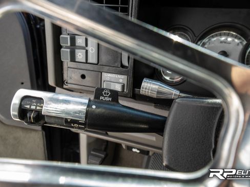 Used 1994 Chevrolet Silverado 1500 2WD Regular Cab image 64