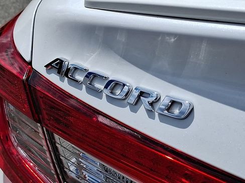 Used 2020 Honda Accord Sport image 29