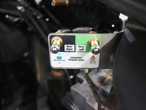 Used 2024 Mercedes-Benz Sprinter 3500 image 44