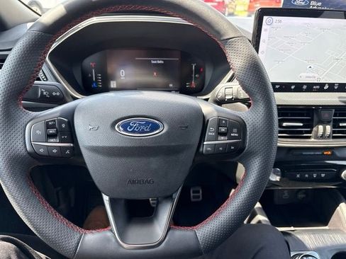 Used 2023 Ford Escape ST-Line w/ Tech Pack #1 AWD/4WD image 26