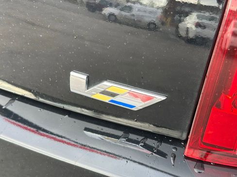 Used 2010 Cadillac CTS V image 30