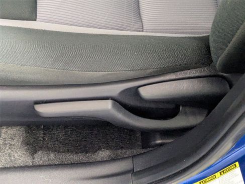 Used 2018 Toyota Prius C Two image 12