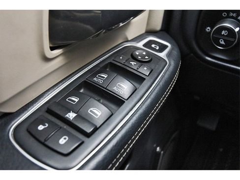 Used 2019 RAM 2500 Limited image 16