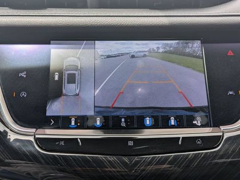 Used 2020 Cadillac XT6 Premium Luxury AWD/4WD image 26