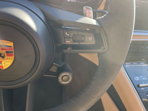 Used 2023 Porsche Panamera GTS image 19