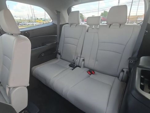 Used 2016 Honda Pilot EX-L image 24