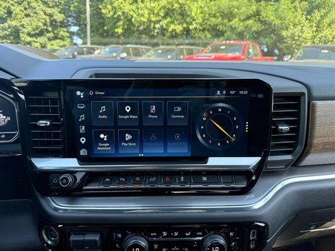 Certified 2023 Chevrolet Silverado 1500 High Country w/ High Country Premium Package AWD/4WD image 33