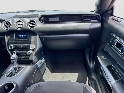 Used 2021 Ford Mustang Coupe RWD image 26