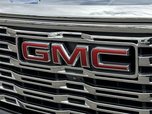 Used 2023 GMC Sierra 1500 Denali w/ Denali Reserve Package image 31