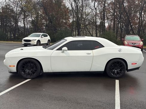 Used 2016 Dodge Challenger SXT w/ Super Sport Group (SS/T) image 4