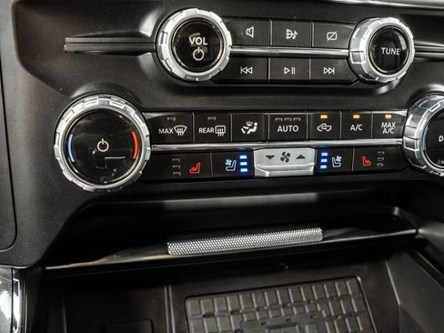 Used 2023 Ford F150 Lariat w/ Equipment Group 502A High AWD/4WD image 9