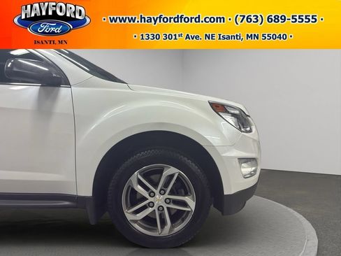 Used 2017 Chevrolet Equinox Premier w/ Enhanced Convenience Package AWD/4WD image 22