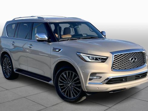 Used 2024 INFINITI QX80 Sensory w/ Cargo Package image 3