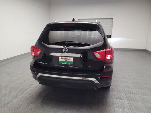 Used 2019 Nissan Pathfinder SL FWD image 7