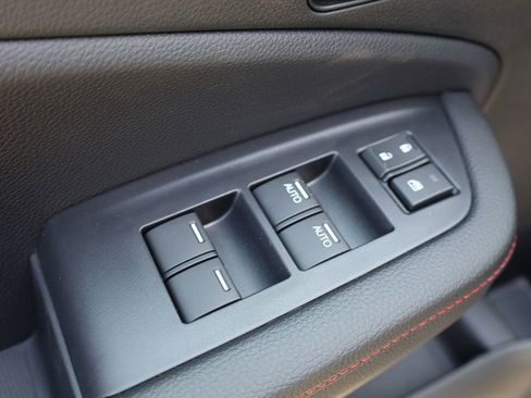 New 2026 Honda Ridgeline Black Edition image 11