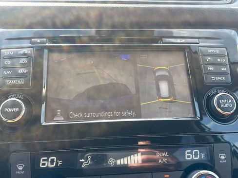 Certified 2017 Nissan Rogue SL w/ SL Premium Package AWD/4WD image 43