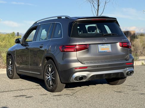 Used 2025 Mercedes-Benz GLB 35 AMG 4MATIC image 10