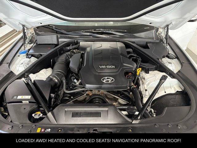 Used 2016 Hyundai Genesis 3.8 w/ Option Group 03 AWD/4WD image 30