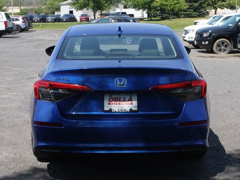 Certified 2023 Honda Civic LX image 6