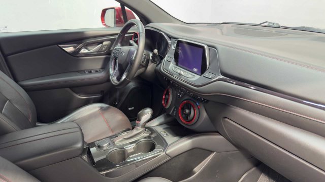 Used 2020 Chevrolet Blazer RS FWD image 13
