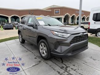 Used 2024 Toyota RAV4 XLE video 1