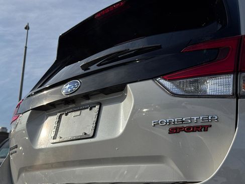 Used 2022 Subaru Forester Sport image 7