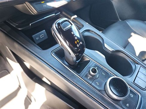 Used 2023 Cadillac XT4 Premium Luxury image 25