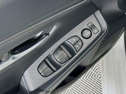 Certified 2025 Nissan Sentra SV FWD image 25