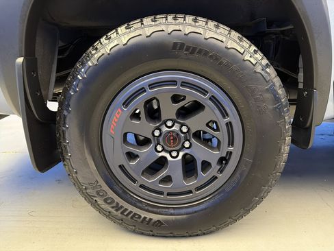 Used 2026 Nissan Frontier PRO-4X w/ Pro Premium Package AWD/4WD image 9
