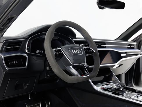 Used 2025 Audi RS 6 performance AWD/4WD image 17