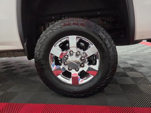 Used 2015 GMC Sierra 3500 Denali w/ Duramax Plus Package AWD/4WD image 79