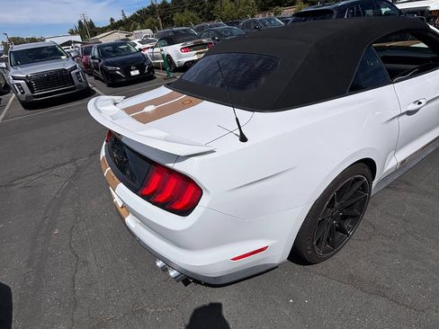 Used 2022 Ford Mustang GT Premium w/ GT Performance Package RWD image 13