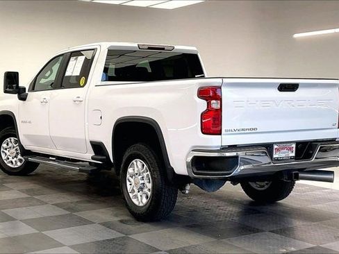 Used 2024 Chevrolet Silverado 2500 LT image 10