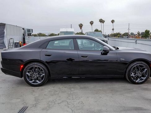 New 2026 Dodge Charger R/T AWD/4WD image 13