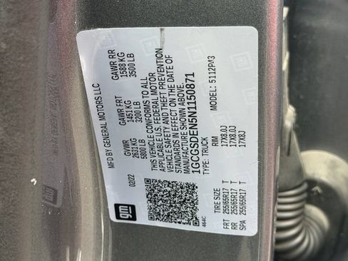 Used 2022 Chevrolet Colorado Z71 w/ Safety Package RWD image 29
