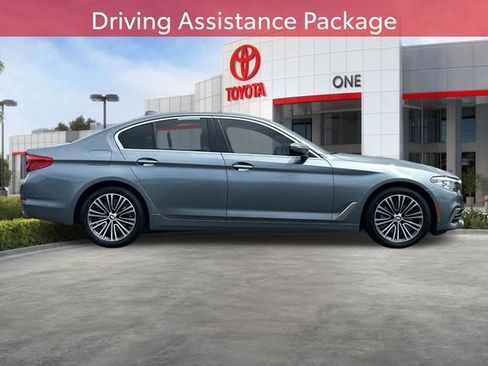 Used 2017 BMW 530i RWD image 3