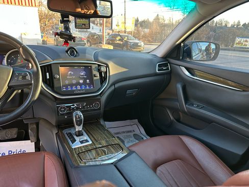 Used 2015 Maserati Ghibli S Q4 image 17