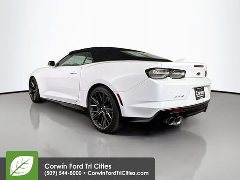 Used 2022 Chevrolet Camaro ZL1 RWD image 10