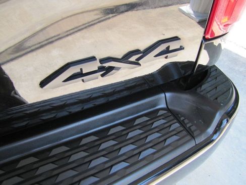 Used 2019 RAM 3500 Laramie AWD/4WD image 32