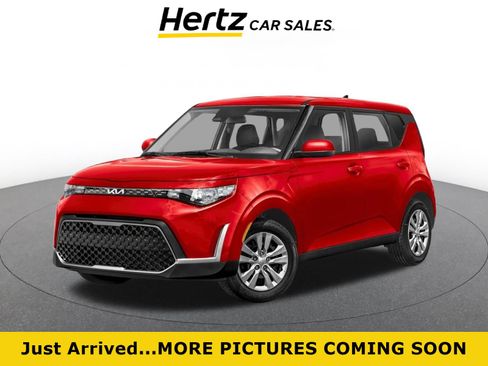 Used 2025 Kia Soul LX w/ LX Technology Package FWD image 1