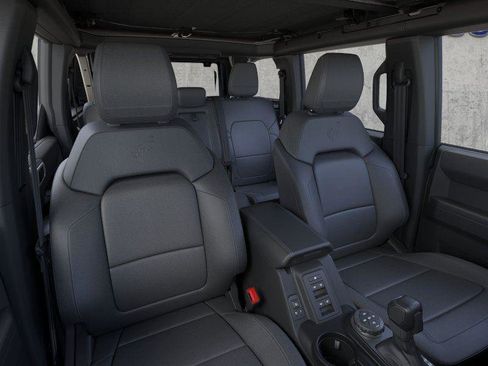 New 2025 Ford Bronco Badlands w/ Sasquatch Package AWD/4WD image 10