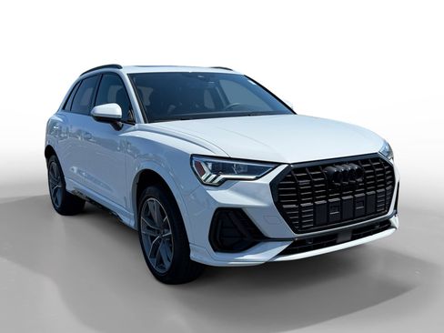 Used 2025 Audi Q3 2.0T Premium AWD/4WD image 7