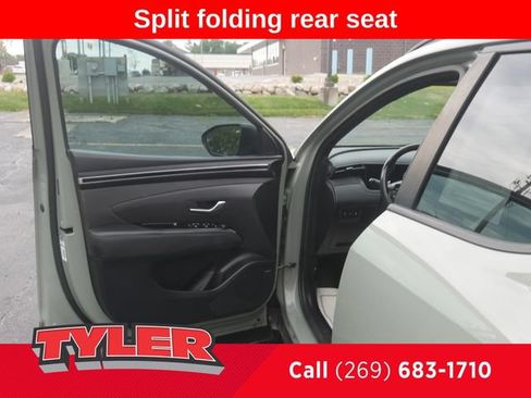 Used 2022 Hyundai Santa Cruz Limited AWD/4WD image 16