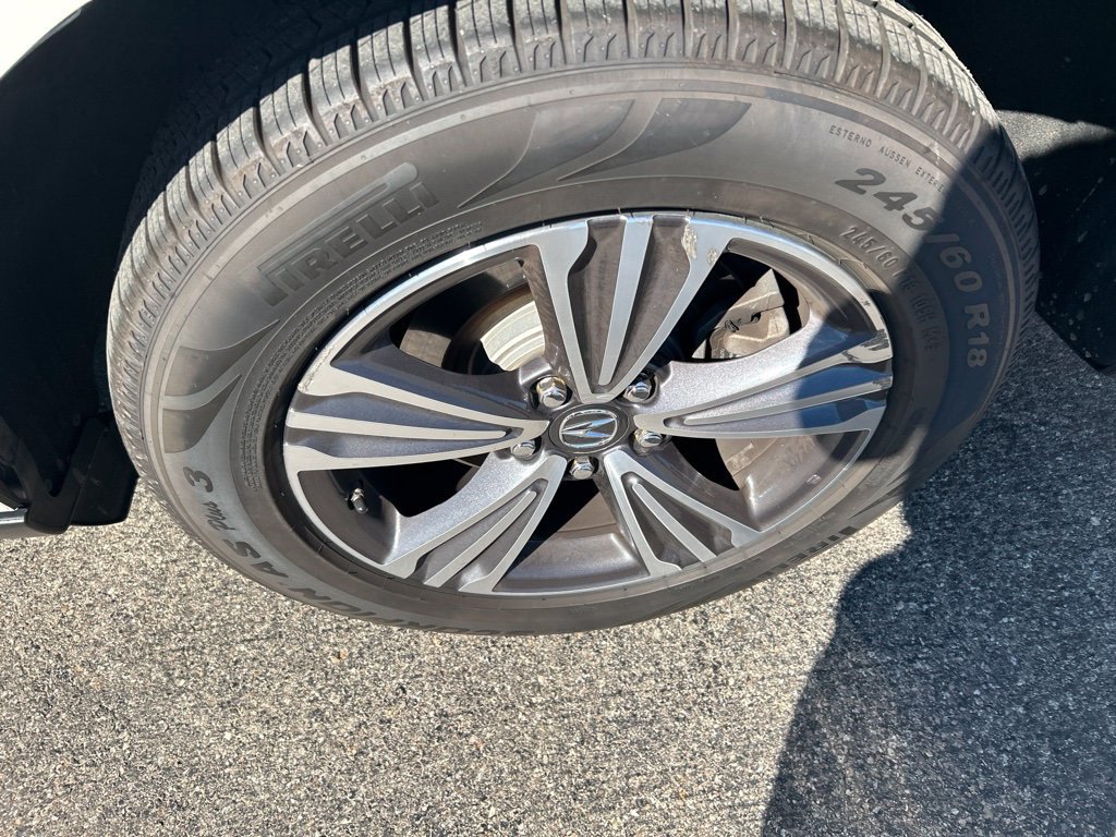 Used 2017 Acura MDX SH-AWD image 18