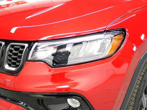 New 2026 Jeep Compass Limited image 31