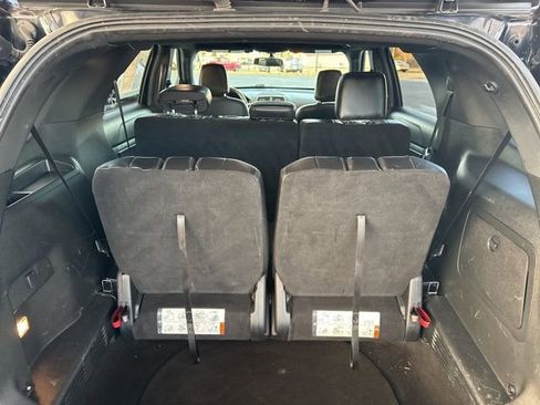 Used 2019 Ford Explorer XLT w/ Equipment Group 202A image 5