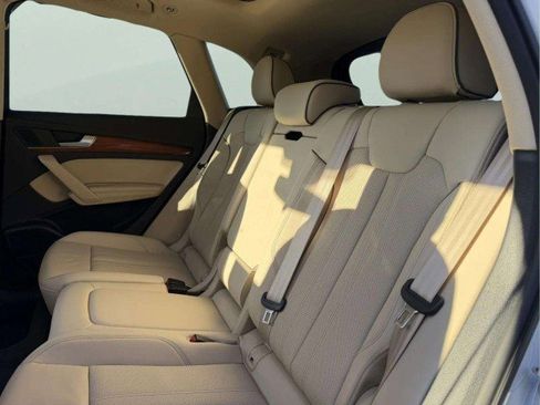 Used 2023 Audi Q5 2.0T Prestige w/ Prestige Package image 22